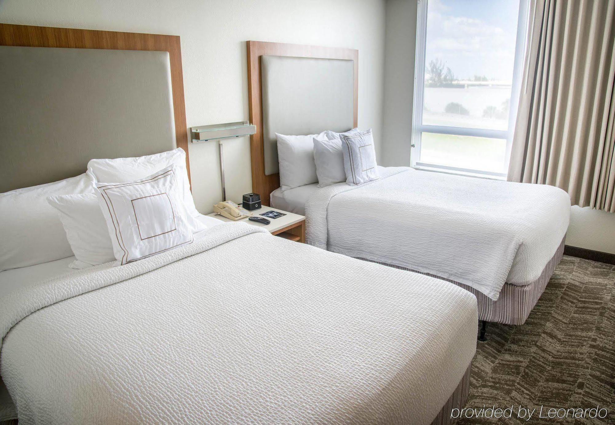 Springhill Suites By Marriott Miami Airport South Blue Lagoon Area Miami Springs Exteriör bild